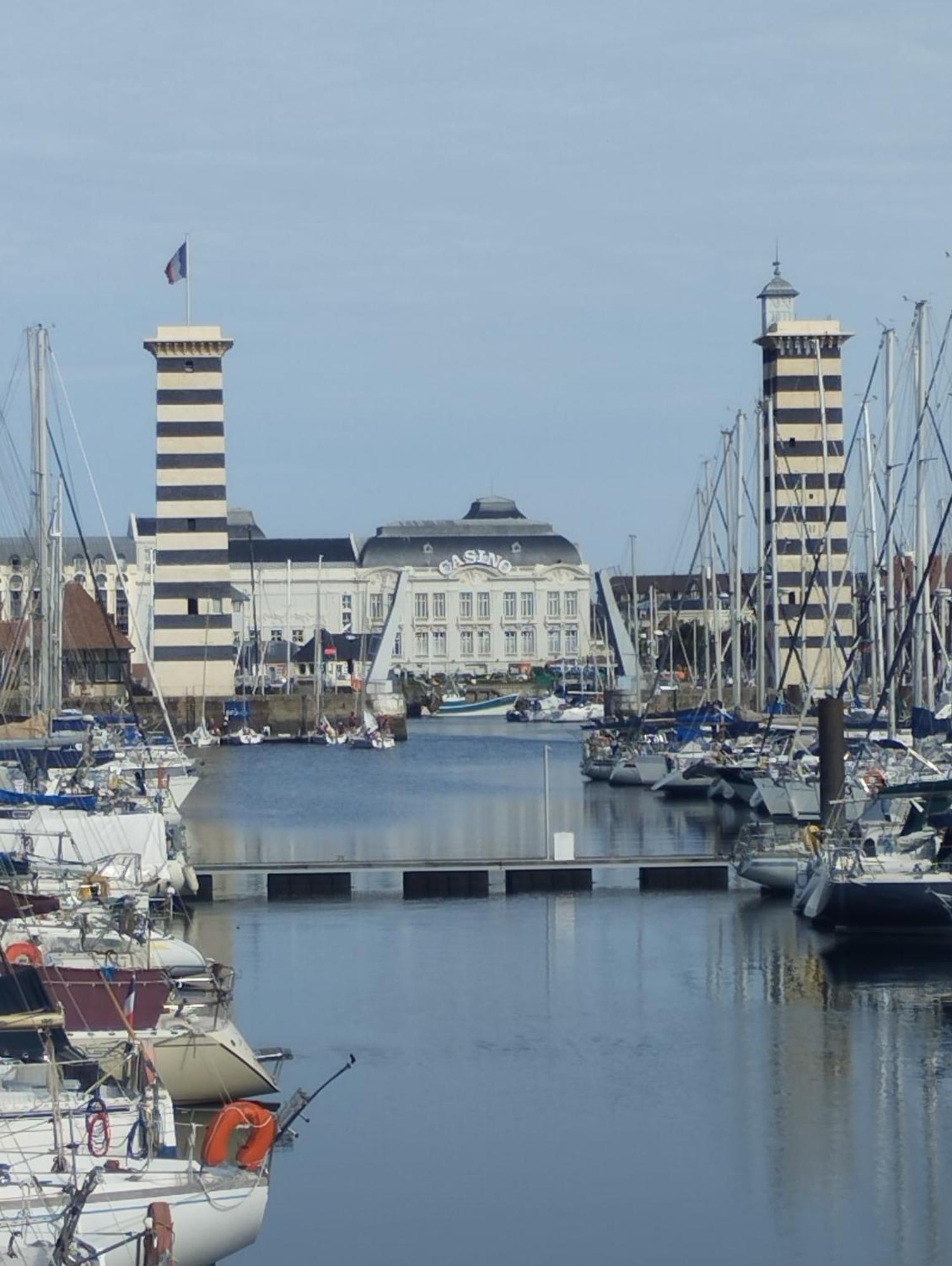 L'Escale à Deauville Esterno foto